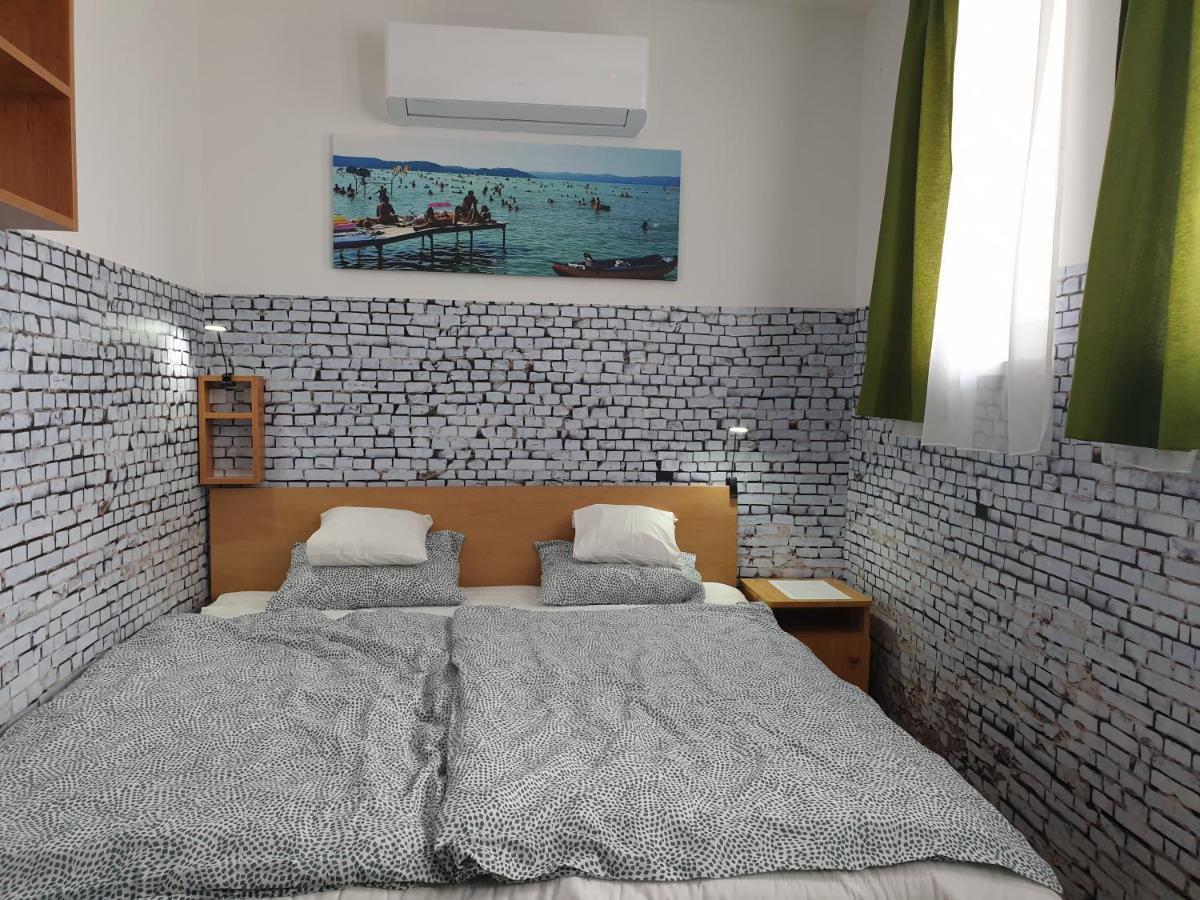 Bed and Breakfast Kid Familia Panzio Balatonszarszo Exteriér fotografie
